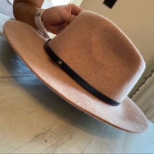 Banana Republic Hat